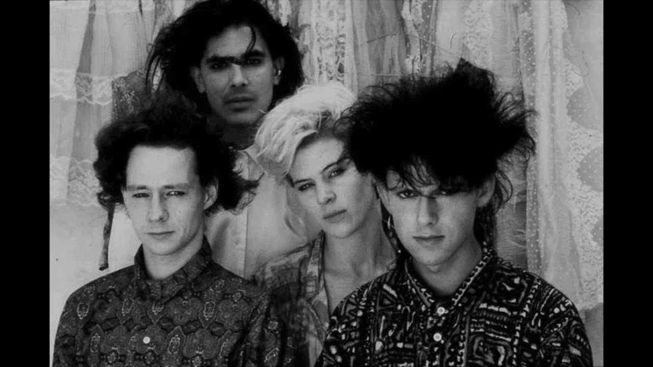 Evolución del darkwave desde el synthpop